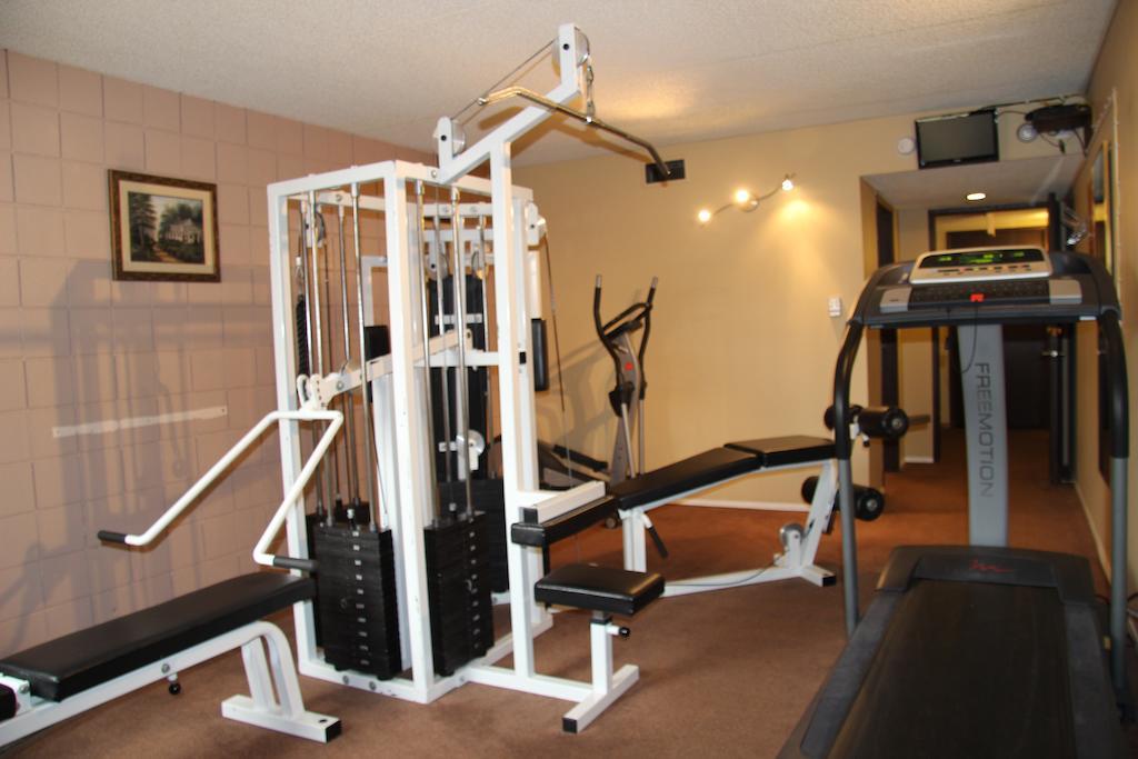 Canway Inn & Suites Dauphin Εξωτερικό φωτογραφία